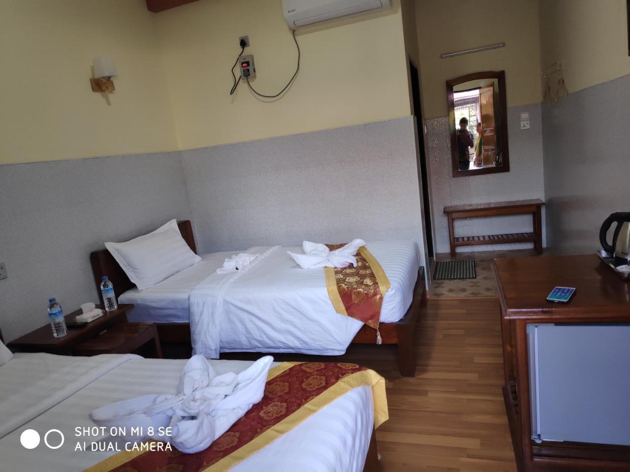 Shwe Wun Yan Motel Bagan Szoba fotó